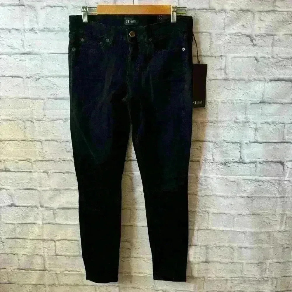 NWT Strom Black/Beck Tio Skinny Straight Leg Ankle Cut Jeans Size Women's 30